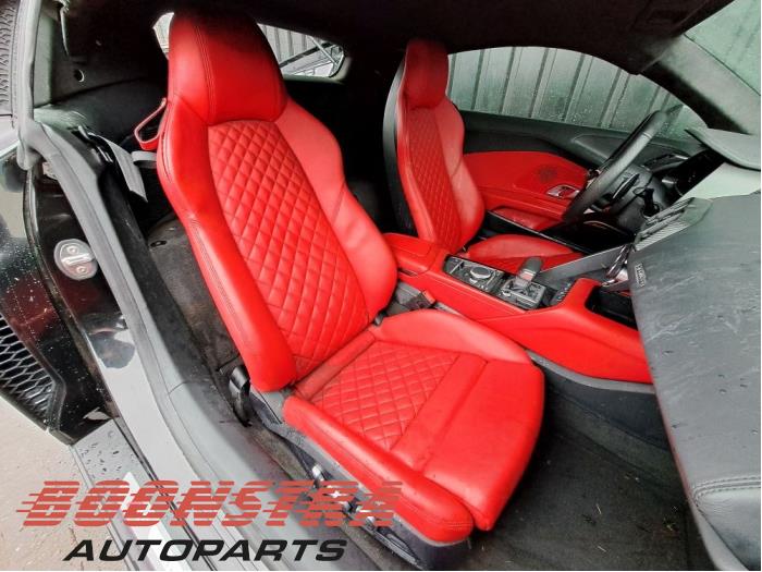 Audi R8 5.2 V10 Plus Quattro Épave (2016, Noir)