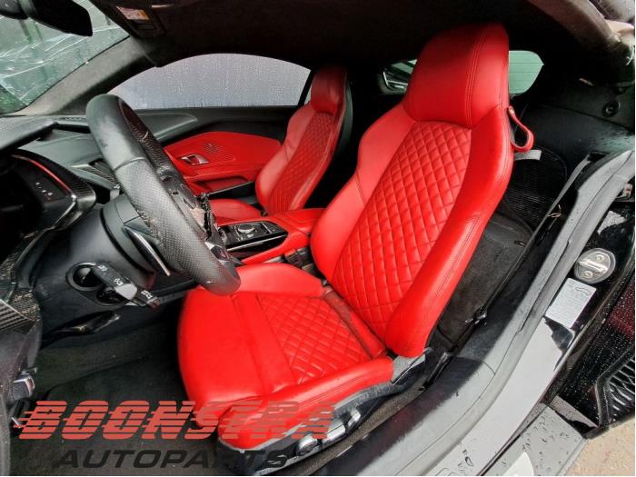 Audi R8 5.2 V10 Plus Quattro Épave (2016, Noir)