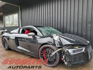 Audi R8 5.2 V10 Plus Quattro Épave (2016, Noir)