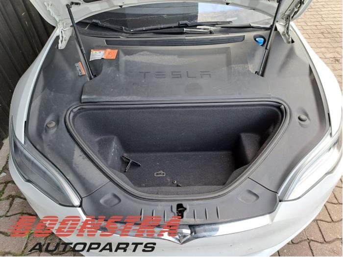Tesla Model S 90D Vehículo de desguace (2017, Blanco)
