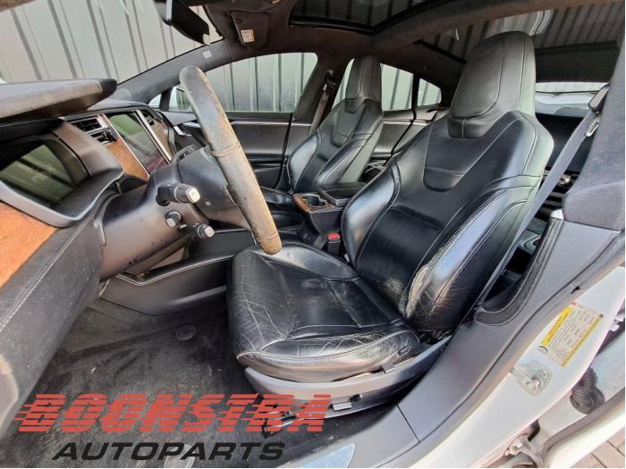 Tesla Model S 90D Vehículo de desguace (2017, Blanco)