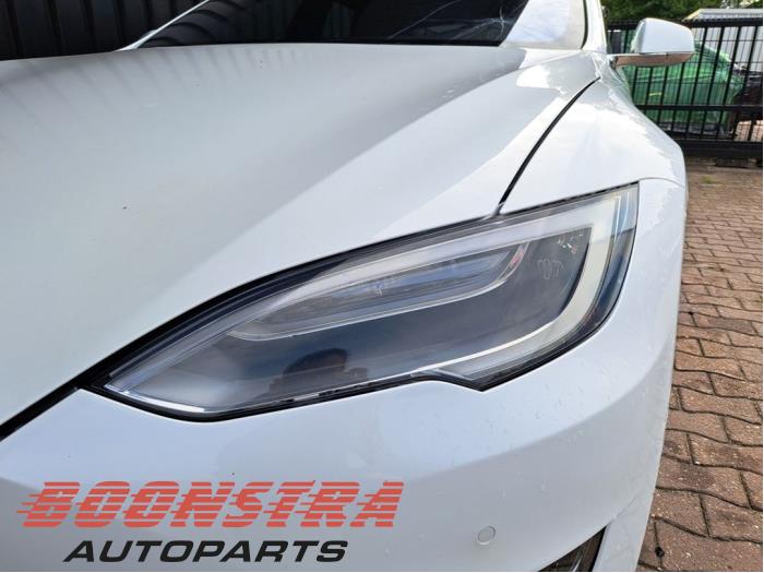 Tesla Model S 90D Vehículo de desguace (2017, Blanco)