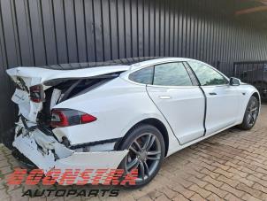 Tesla Model S 90D Vehículo de desguace (2017, Blanco)