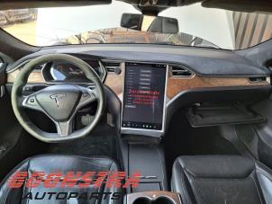 Tesla Model S 90D Vehículo de desguace (2017, Blanco)