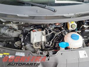 Volkswagen Transporter T6 2.0 TDI 150 Vehículo de desguace (2024, Gris)