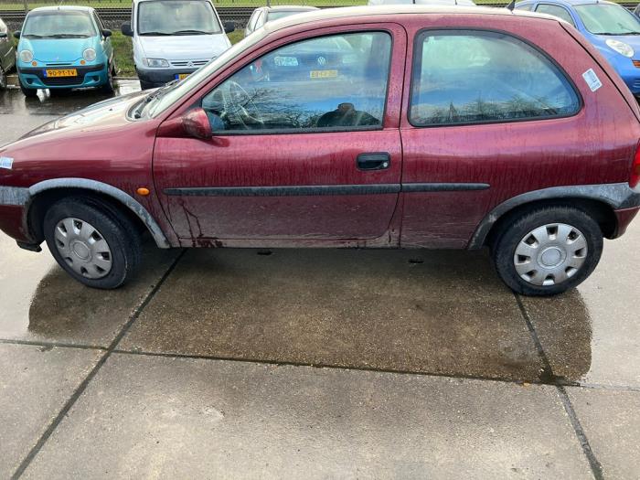 Opel Corsa B 1.2i 16V Salvage Vehicle (1998, Red)