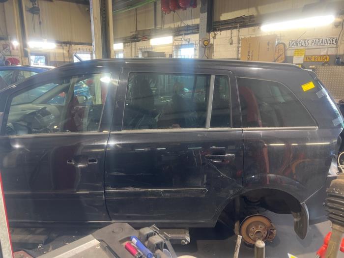 Opel Zafira 2.2 16V Direct Ecotec Vehículo de desguace (2007, Negro)