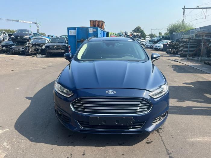 Ford Mondeo V Wagon 1.5 TDCi Vehículo de desguace (2015, Azul)