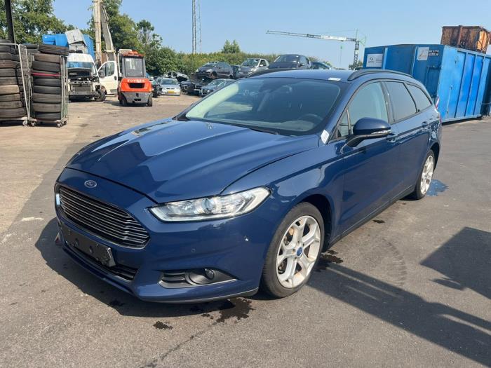 Ford Mondeo V Wagon 1.5 TDCi Vehículo de desguace (2015, Azul)
