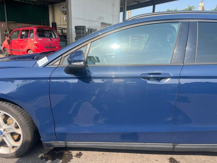 Ford Mondeo V Wagon 1.5 TDCi Vehículo de desguace (2015, Azul)