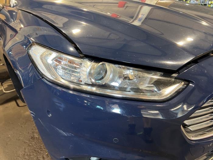 Ford Mondeo V Wagon 1.5 TDCi Vehículo de desguace (2015, Azul)