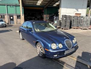 Jaguar S-type 3.0 V6 24V  (Épave)