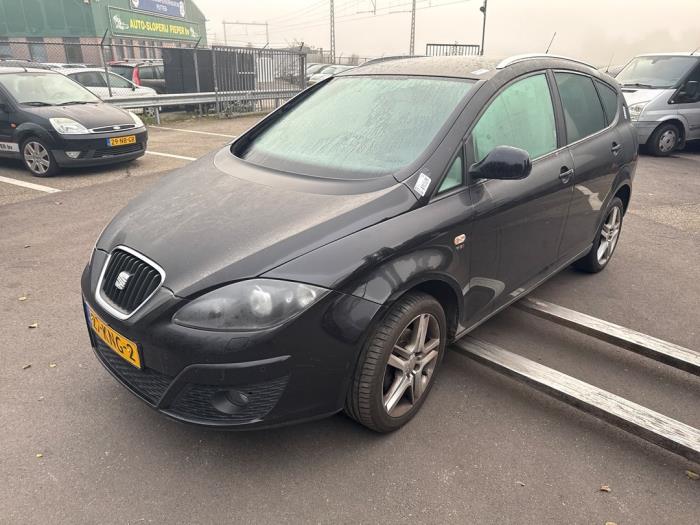 Seat Altea XL 1.8 TFSI 16V Salvage vehicle (2010, Black)