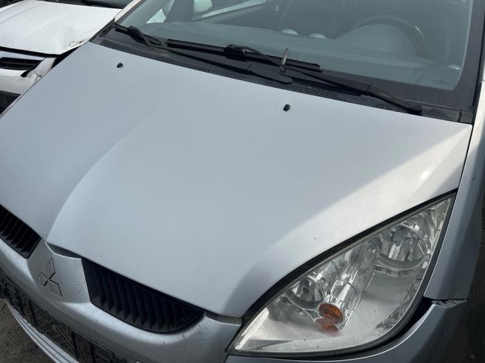 Mitsubishi Colt CZC 1.5 16V Vehículo de desguace (2008, Gris)