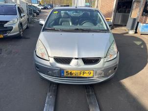 Mitsubishi Colt CZC 1.5 16V Vehículo de desguace (2008, Gris)