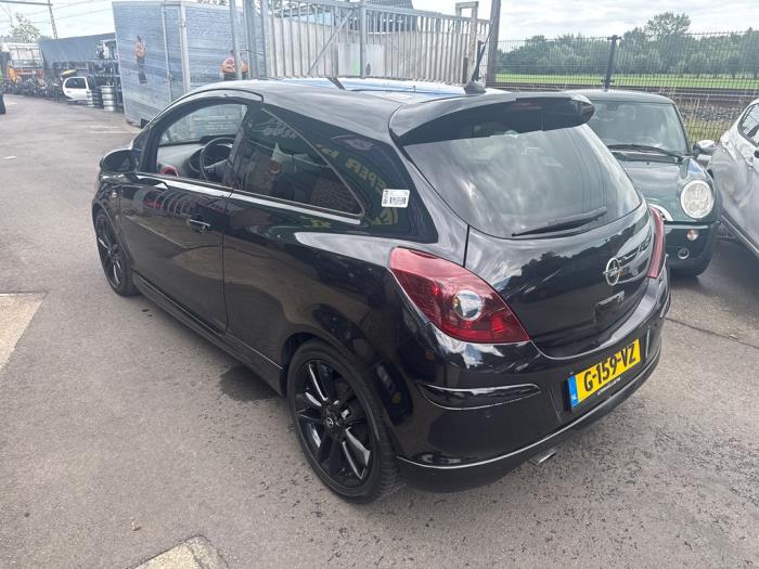 Opel Corsa D 1.3 CDTi 16V ecoFLEX Épave (2011, Noir)