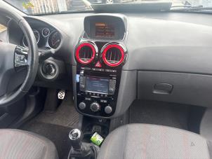 Opel Corsa D 1.3 CDTi 16V ecoFLEX Épave (2011, Noir)