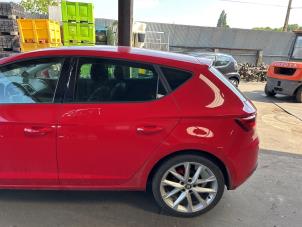 Seat Leon 1.4 TSI Ecomotive 16V Épave (2013, Rouge)