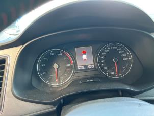 Seat Leon 1.4 TSI Ecomotive 16V Épave (2013, Rouge)