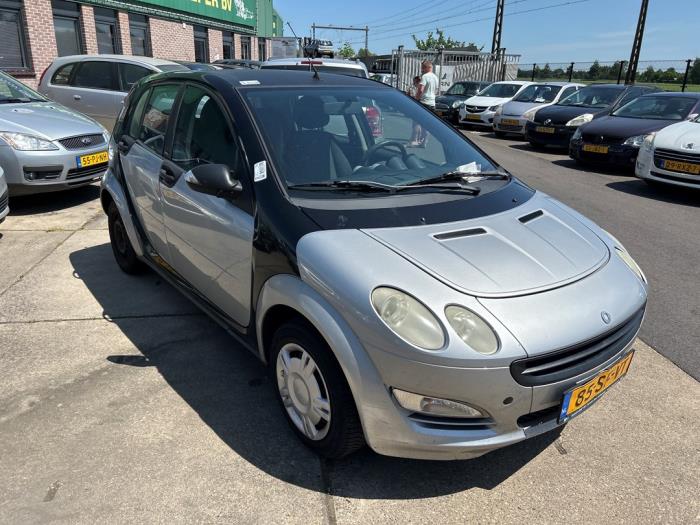 Smart Forfour 1.1 12V Samochód złomowany (2006, Czarny)