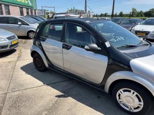 Smart Forfour 1.1 12V Samochód złomowany (2006, Czarny)