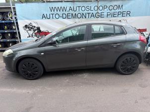 Fiat Bravo 1.4 16V Vehículo de desguace (2010, Gris)