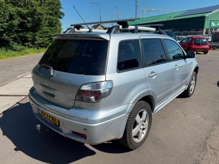 Mitsubishi Outlander 2.4 16V 4x4  (Salvage)