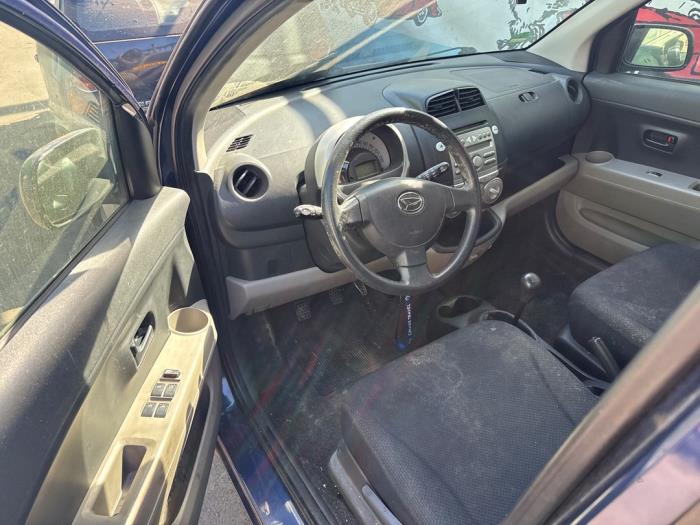 Daihatsu Sirion 2 1.0 12V DVVT Vehículo de desguace (2006, Azul)