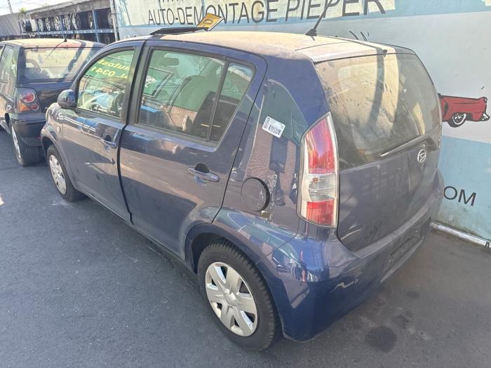 Daihatsu Sirion 2 1.0 12V DVVT Vehículo de desguace (2006, Azul)