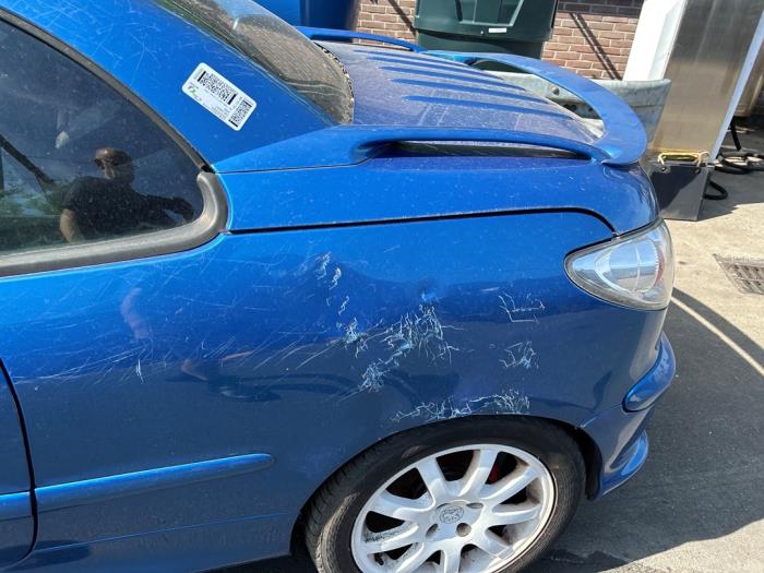 Peugeot 206 CC 2.0 16V Vehículo de desguace (2002, Azul)
