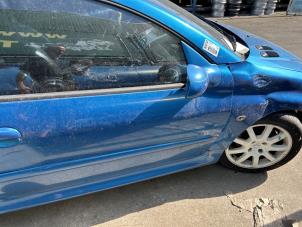 Peugeot 206 CC 2.0 16V Vehículo de desguace (2002, Azul)