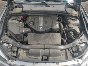 BMW X1 xDrive 20d 2.0 16V Épave (2010, Gris)