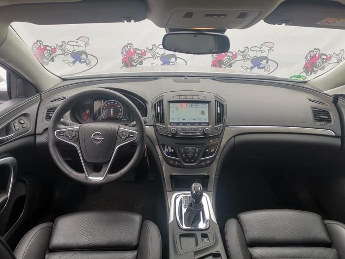 Opel Insignia Sports Tourer 1.6 CDTI 16V 136 Épave (2017, Gris argenté)