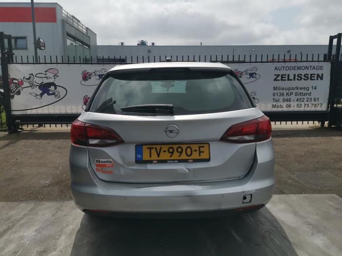 Opel Astra K Sports Tourer 1.0 Turbo 12V Samochód złomowany (2018, Szary)