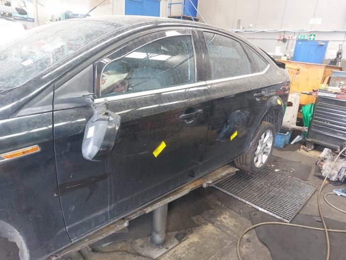 Ford Mondeo Épave (2009, Noir)