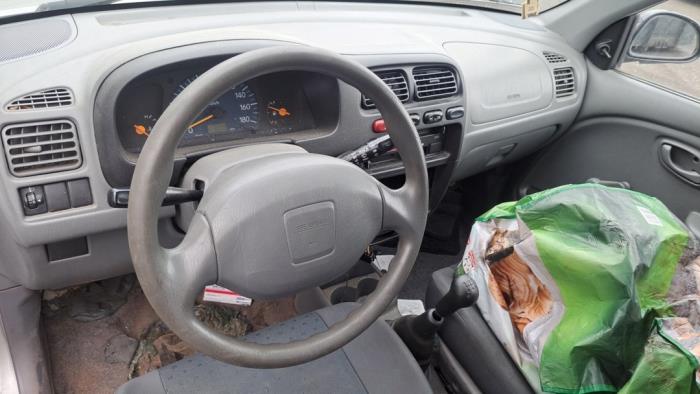 Suzuki Alto 1.1 16V Schrottauto (2006, Grau)