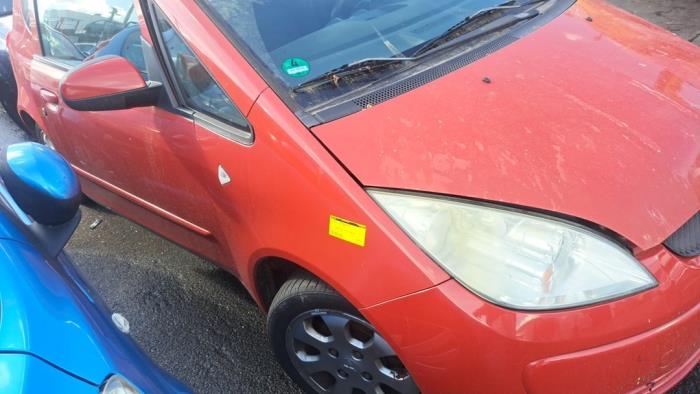Mitsubishi Colt 1.3 16V Vehículo de desguace (2006, Rojo)