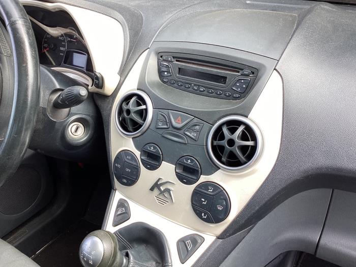 Ford Ka II 1.2 Vehículo de desguace (2011, Blanco)