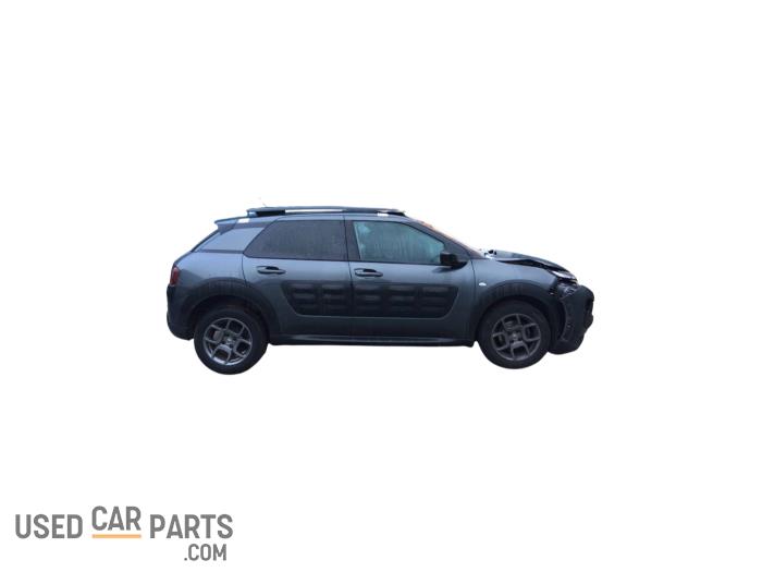 Citroen C4 Cactus 1.2 PureTech 110 12V Samochód złomowany (2015, Szary)