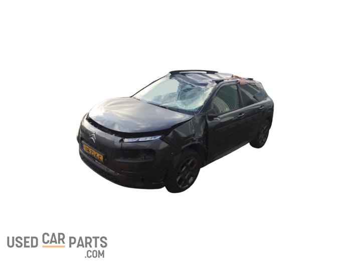 Citroen C4 Cactus 1.2 PureTech 110 12V Samochód złomowany (2015, Szary)