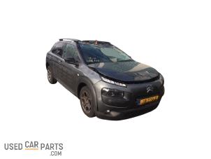 Citroen C4 Cactus 1.2 PureTech 110 12V Samochód złomowany (2015, Szary)