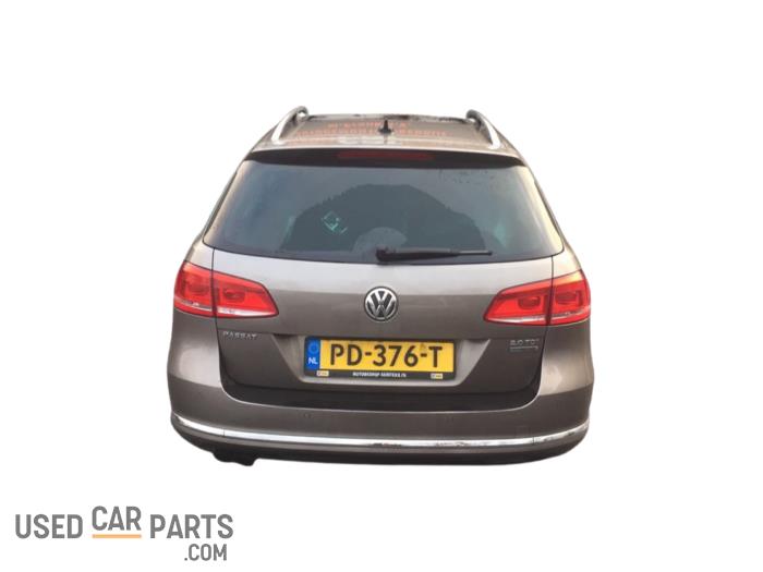 Volkswagen Passat Variant 2.0 TDI 16V 170 Schrottauto (2010, Braun)