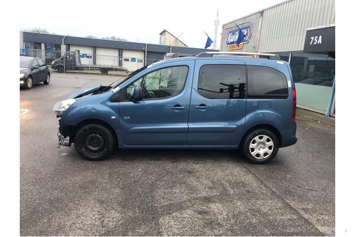 Peugeot Partner Tepee 1.6 VTI 120 16V Vehículo de desguace (2012, Azul)