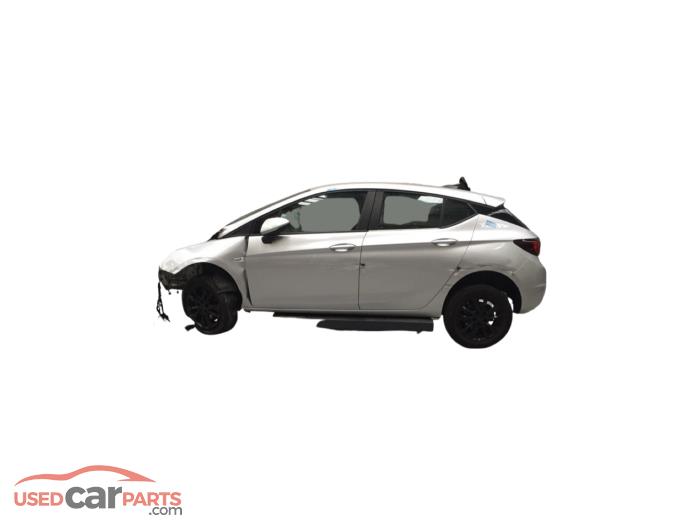 Opel Astra K 1.0 SIDI Turbo 12V Épave (2017, Métallisé, Argenté)