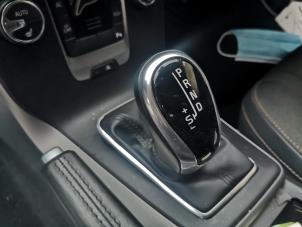 Volvo V40 Cross Country 1.5 T3 16V Geartronic Épave (2018, Argenté)