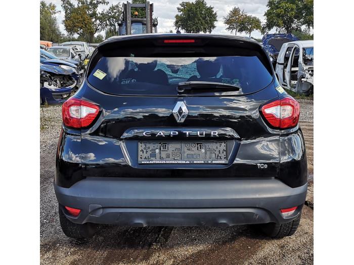 Renault Captur 0.9 Energy TCE 12V Vehículo de desguace (2016, Negro)