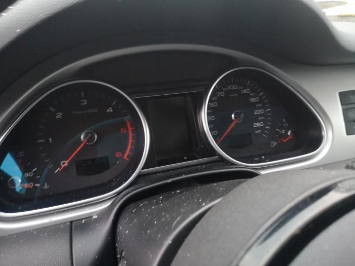 Audi Q7 3.0 TDI V6 24V Clean Diesel Épave (2013, Blanc)