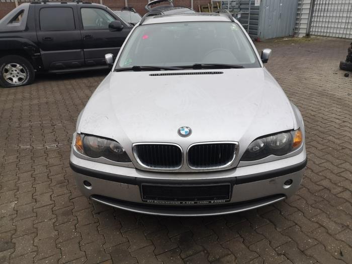 BMW 3 serie Touring 316i 16V Salvage vehicle (2003, Gray)