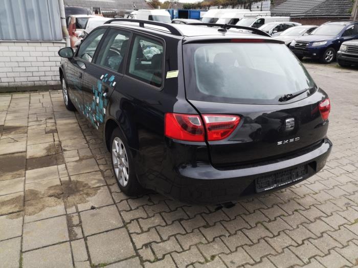 Seat Exeo ST 1.8 TSI 16V Épave (2011, Noir)