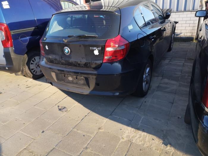 BMW 1-Serie Épave (2008, Noir)